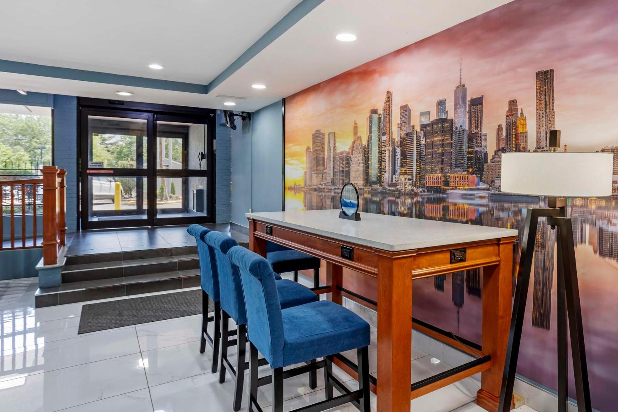 Best Western Rutgers University Hotel Ист Брънсуик Екстериор снимка