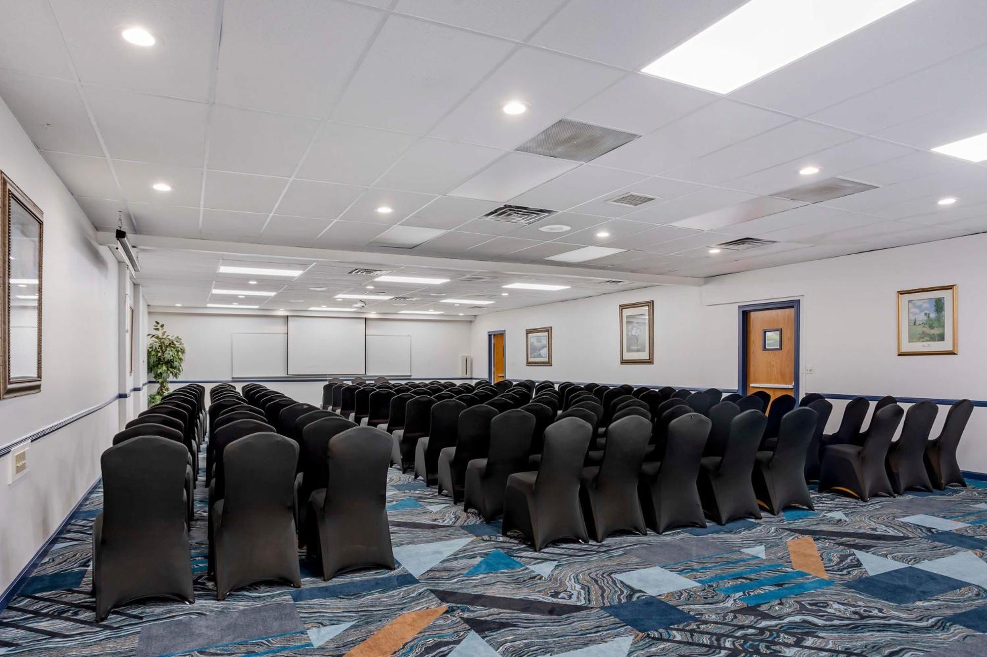 Best Western Rutgers University Hotel Ист Брънсуик Екстериор снимка